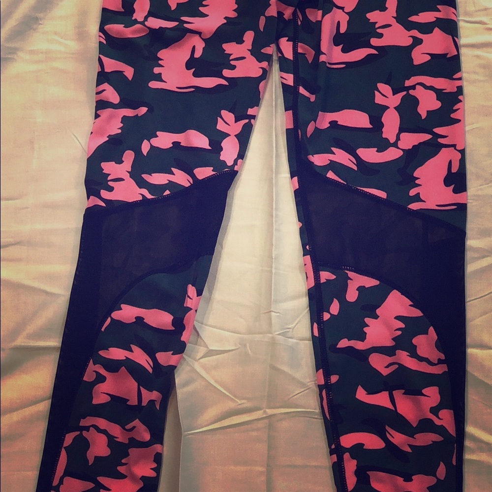 Pink Camo Leggings